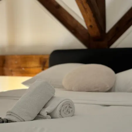 아파트 Le Urbain Elegant Et Cosy *